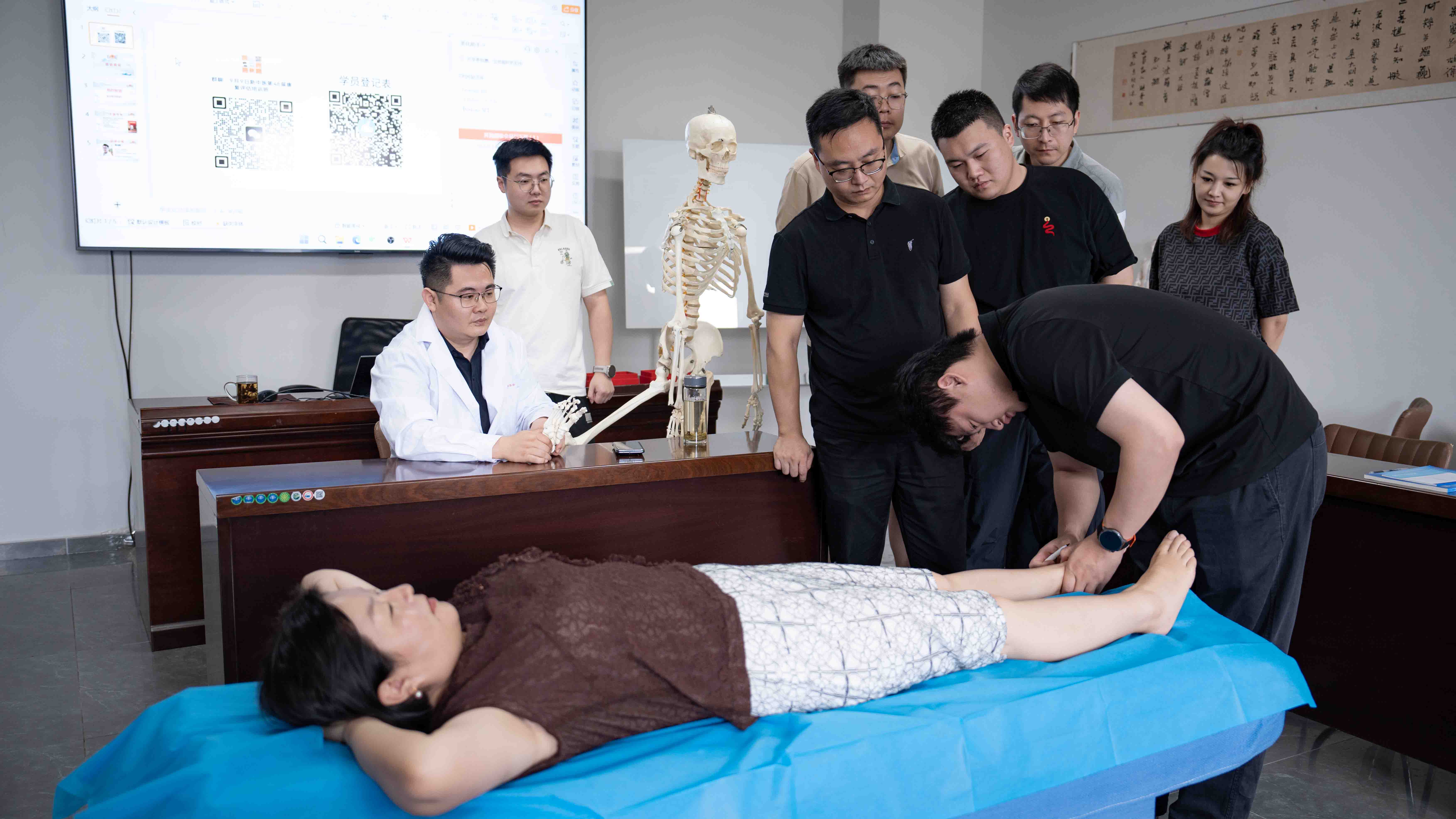 全國新中醫(yī)診療體系第48屆康復評估輕手法正骨培訓班圓滿結業(yè)！
